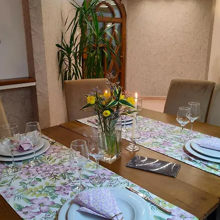 Iulia Guest house 3*